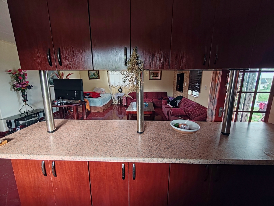 3 Bedroom Property for Sale in Hoogland Western Cape